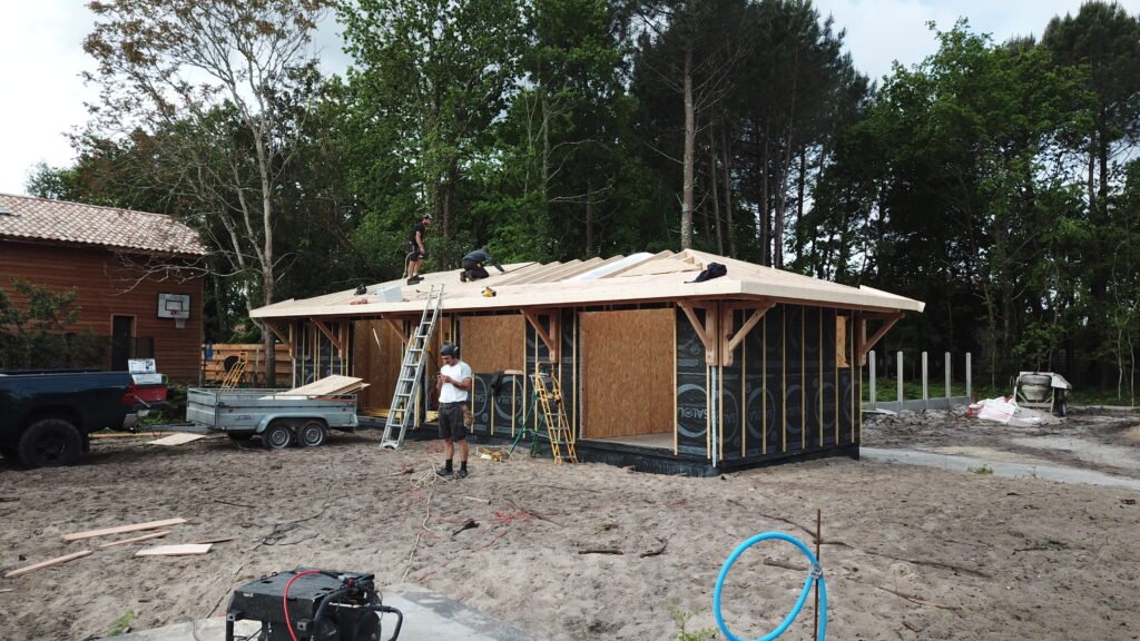 Construction maison bois face