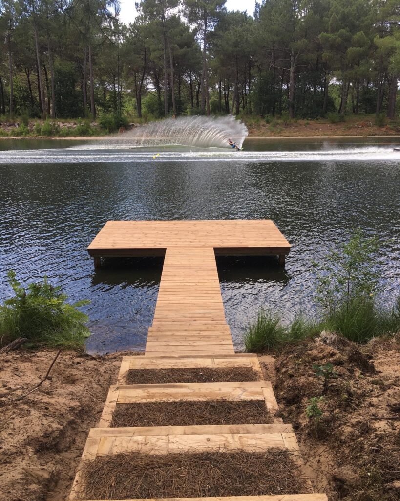 Ponton exterieur en bois